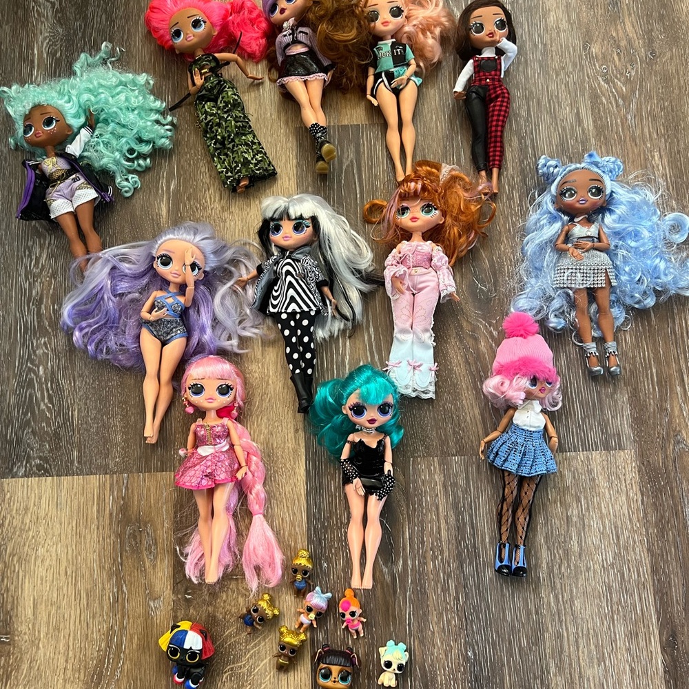 L.O.L. Surprise! Dolls with Colorful Hair